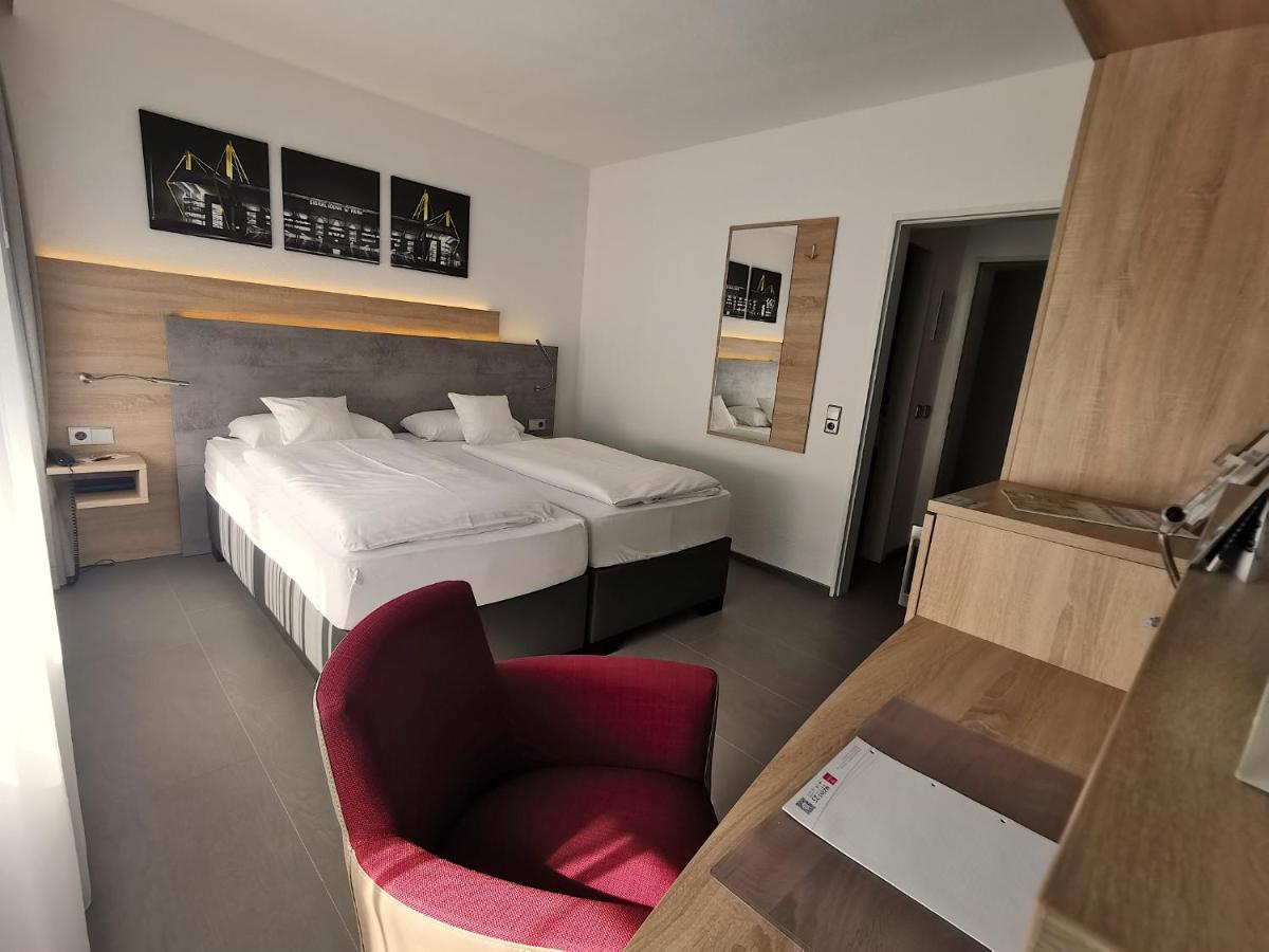Akzent Hotel Koerner Hof Дортмунд Экстерьер фото